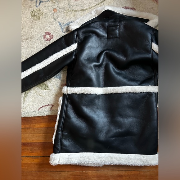 Abercrombie & Fitch Black and Cream Shearling Jacket - Picture 8 of 9